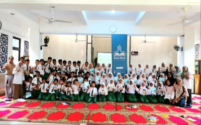 MIN 9 Jakarta Selatan Gelar Read Aloud Edukasi Transisi Energi