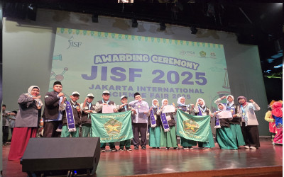 MIN 9 Boyong Dua Medali Emas di Kompetisi JISF