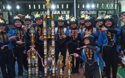 Paskibra MIN 9 Jakarta Selatan Ukir Prestasi di JAKPAS 2025: Juara Umum dan PBB Terbaik